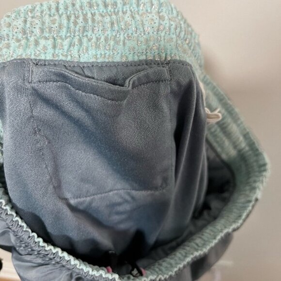 Victoria’s Secret PINK XS Athletic Shorts Gray Teal Glitter Mesh Trim - Picture 3 of 11
